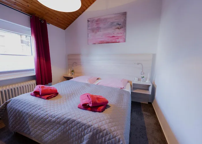 Ferienhaus Schoene Aussicht Ferienwohnung Rot